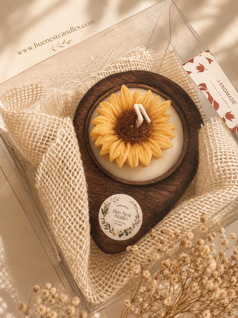 Sunflower Wooden Bowl Candle – Rose Fragrance